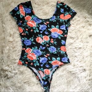 LAST DAY 5/29 -NWT floral short sleeve bodysuit